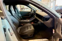 Porsche Taycan din 2025 cu 6.478 km - oferta POR224355 - foto 12