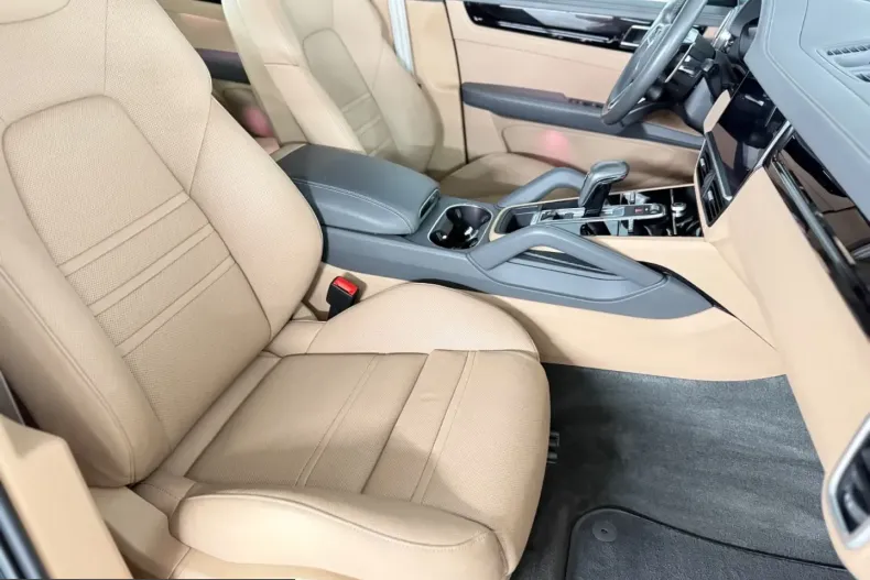 Porsche Cayenne din 2023 cu 83.289 km - oferta POR224360 - foto 17