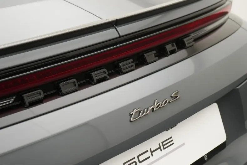 Porsche Panamera din 2025 cu 24.600 km - oferta POR224361 - foto 11