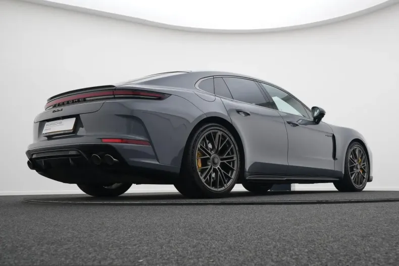 Porsche Panamera din 2025 cu 24.600 km - oferta POR224361 - foto 25