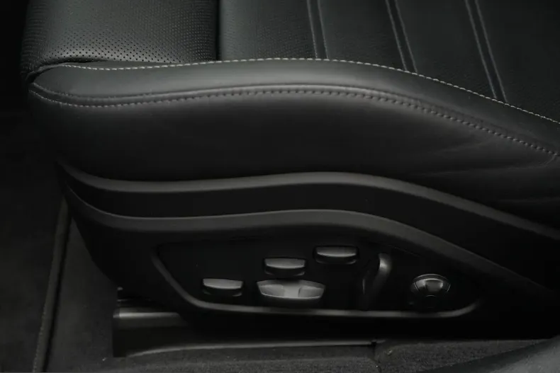 Porsche Panamera din 2025 cu 24.600 km - oferta POR224361 - foto 30