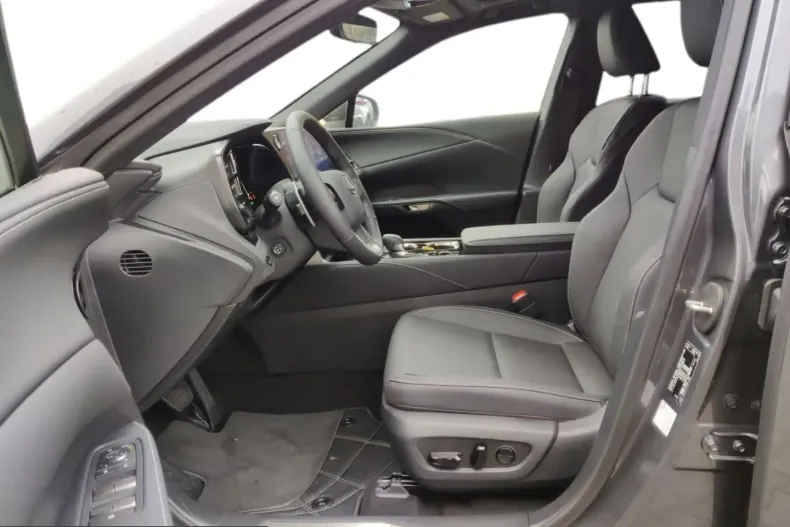 Lexus RX 450 din 2025 cu 12.500 km - oferta LEX224362 - foto 8