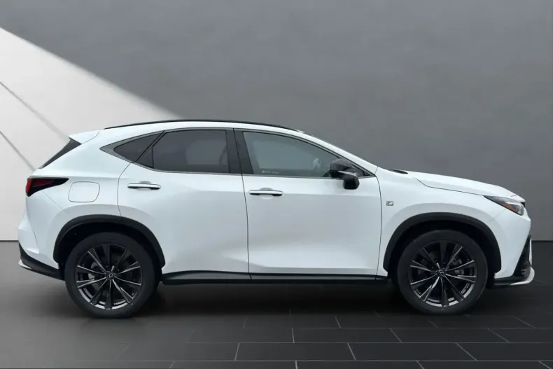 Lexus NX 450h din 2024 cu 25.872 km - oferta LEX224365 - foto 6