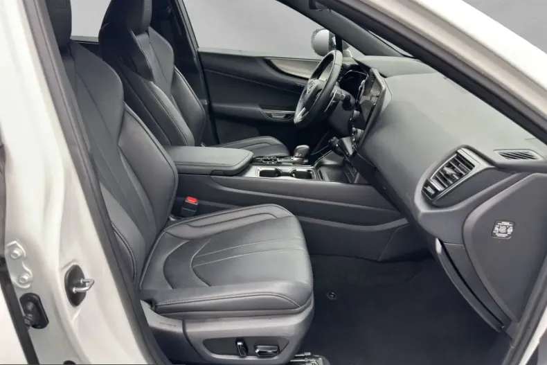 Lexus NX 450h din 2024 cu 25.872 km - oferta LEX224365 - foto 18