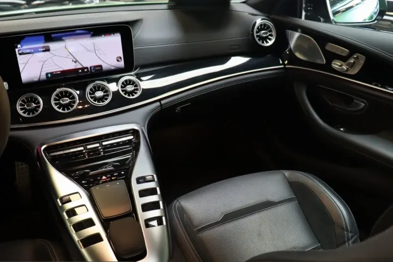Mercedes-Benz AMG GT (Clasa GT) din 2024 cu 43.800 km - oferta MER224369 - foto 20