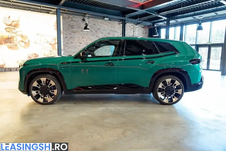 BMW XM (Seria X) din 2025 cu 7.237 km - oferta BMW224373 - foto 9