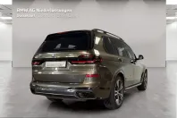 BMW X7 (Seria X) din 2023 cu 21.501 km - oferta BMW224375 - foto 2