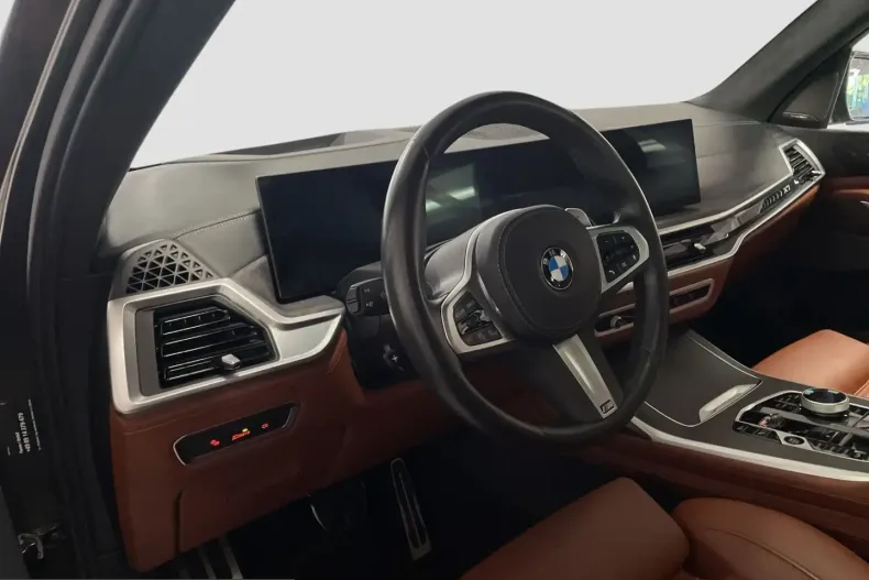 BMW X7 (Seria X) din 2023 cu 21.501 km - oferta BMW224375 - foto 7