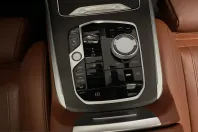BMW X7 (Seria X) din 2023 cu 21.501 km - oferta BMW224375 - foto 14