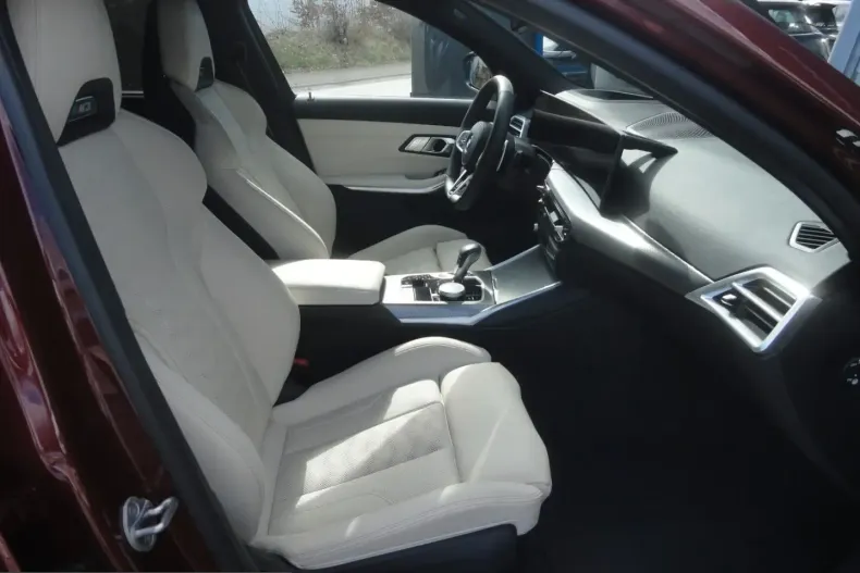 BMW M3 (Seria 3) din 2025 cu 9.500 km - oferta BMW224383 - foto 10
