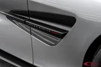Aston Martin Vanquish din 2025 cu 3.000 km - oferta AST224385 - foto 10