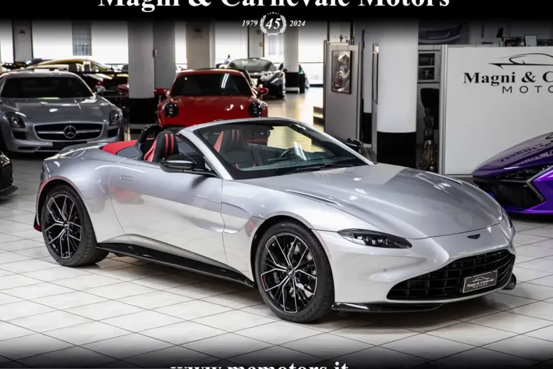 Aston Martin V8 Vantage din 2023 cu 13.600 km - oferta AST224388 - foto 1