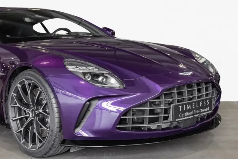 Aston Martin V8 Vantage din 2024 cu 11.500 km - oferta AST224389 - foto 12