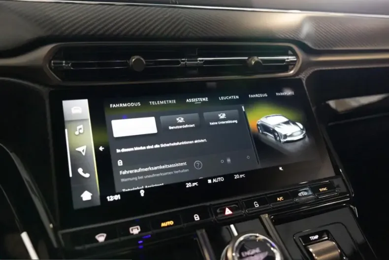 Aston Martin V8 Vantage din 2024 cu 11.500 km - oferta AST224389 - foto 18