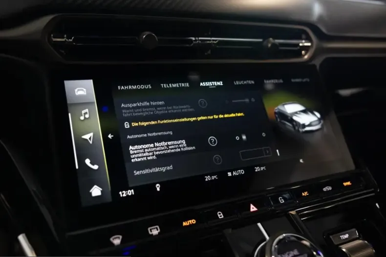 Aston Martin V8 Vantage din 2024 cu 11.500 km - oferta AST224389 - foto 21