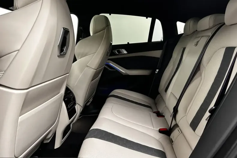 BMW X6 (Seria X) din 2025 cu 15.655 km - oferta BMW224395 - foto 17
