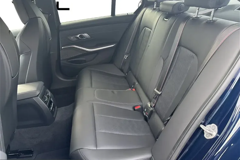 BMW M3 (Seria 3) din 2025 cu 13.261 km - oferta BMW224405 - foto 9