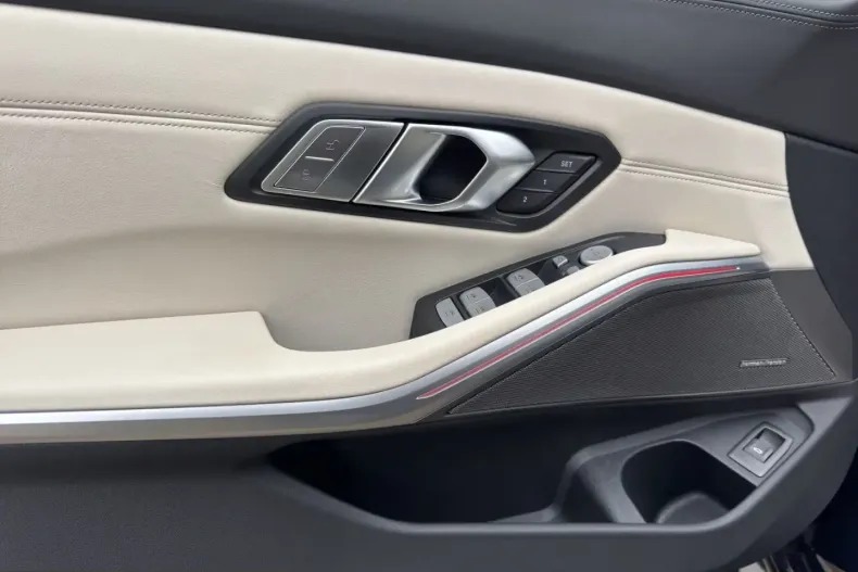 BMW M3 (Seria 3) din 2025 cu 21.980 km - oferta BMW224407 - foto 10