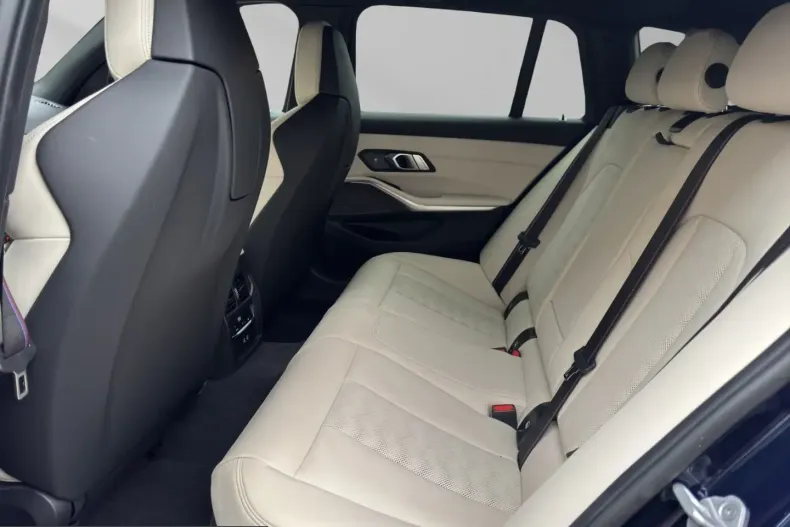 BMW M3 (Seria 3) din 2025 cu 21.980 km - oferta BMW224407 - foto 11