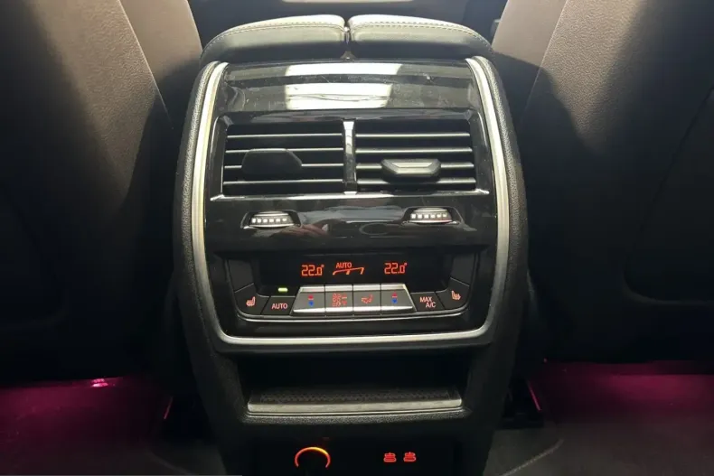 BMW X7 (Seria X) din 2025 cu 19.990 km - oferta BMW224416 - foto 16