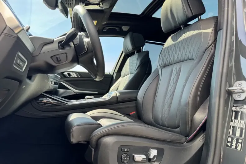 BMW X7 (Seria X) din 2025 cu 34.572 km - oferta BMW224418 - foto 9
