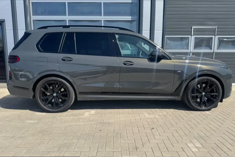 BMW X7 (Seria X) din 2025 cu 34.572 km - oferta BMW224418 - foto 16