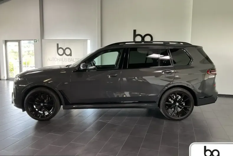 BMW X7 (Seria X) din 2025 cu 12.000 km - oferta BMW224419 - foto 3