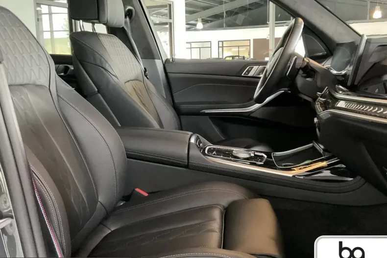 BMW X7 (Seria X) din 2025 cu 12.000 km - oferta BMW224419 - foto 6