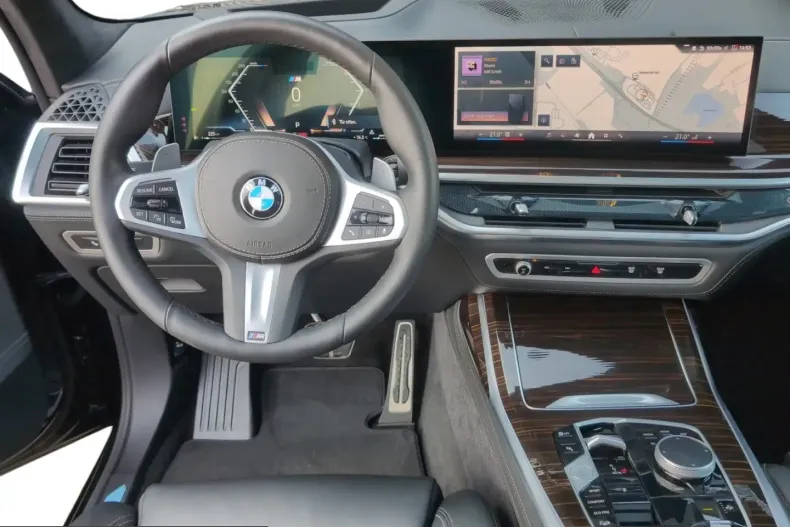 BMW X7 (Seria X) din 2025 cu 21.713 km - oferta BMW224420 - foto 16