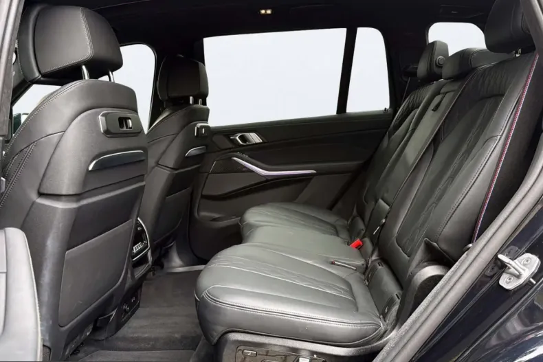 BMW X7 (Seria X) din 2025 cu 25.517 km - oferta BMW224421 - foto 11