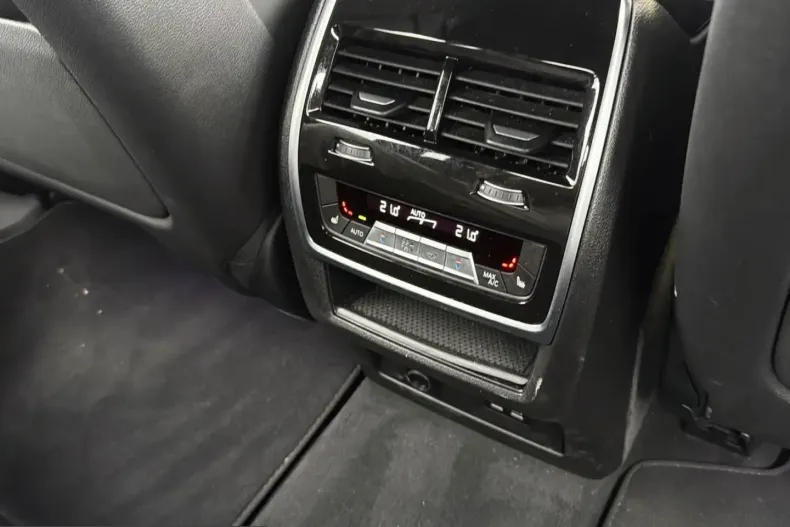 BMW X7 (Seria X) din 2025 cu 25.517 km - oferta BMW224421 - foto 12