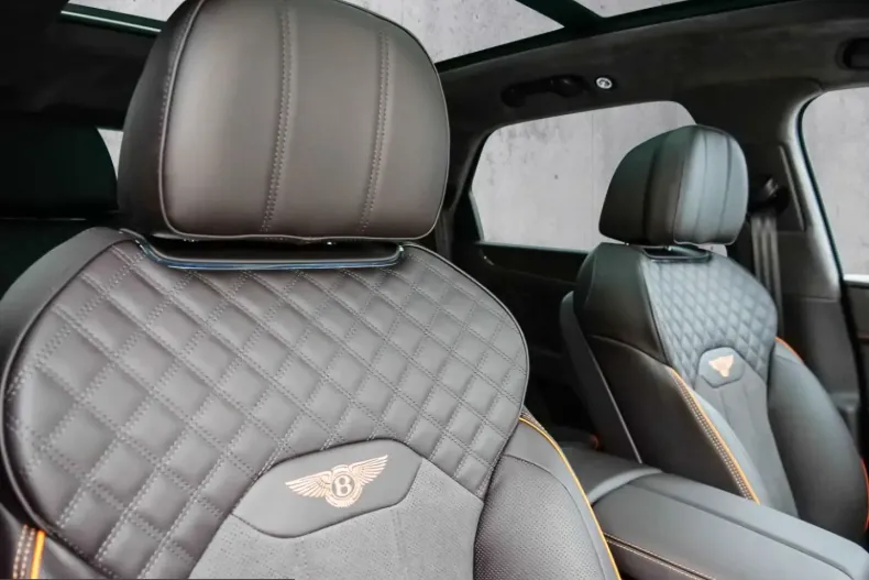 Bentley Bentayga din 2025 cu 12.000 km - oferta BEN224423 - foto 17