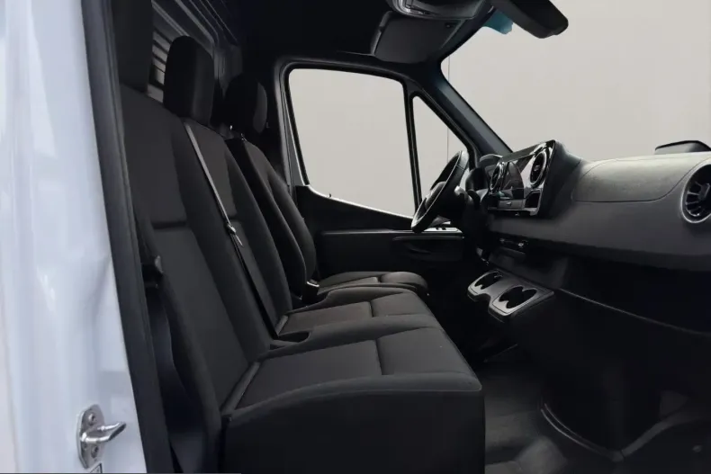 Mercedes-Benz Sprinter din 2025 cu 43.548 km - oferta MER224424 - foto 10