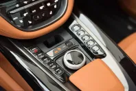Aston Martin DBX din 2022 cu 18.400 km - oferta AST224432 - foto 5