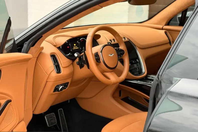 Aston Martin DBX din 2022 cu 18.400 km - oferta AST224432 - foto 18