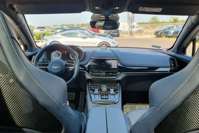 Aston Martin DBX din 2024 cu 14.000 km - oferta AST224433 - foto 11