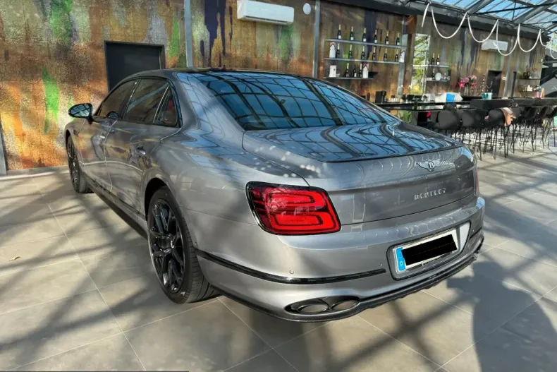 Bentley Flying Spur din 2022 cu 67.400 km - oferta BEN224439 - foto 4