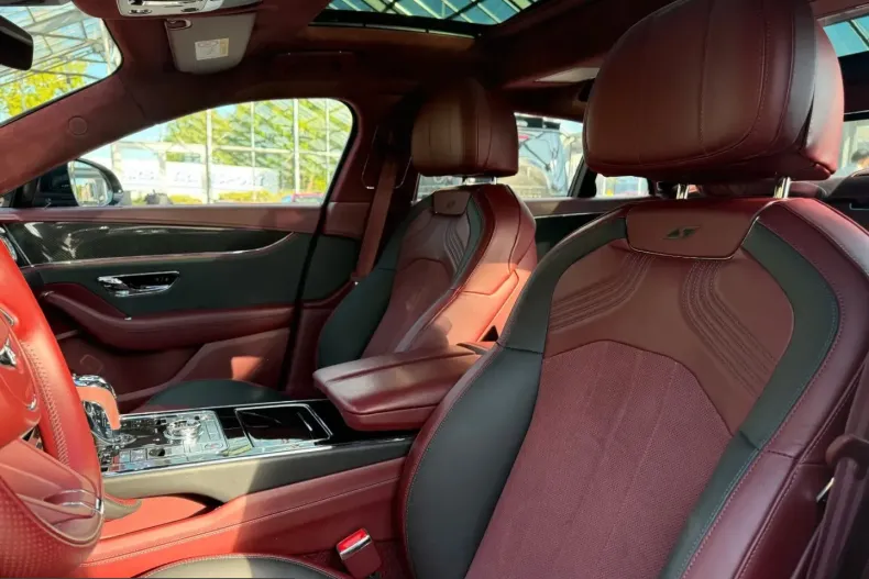 Bentley Flying Spur din 2022 cu 67.400 km - oferta BEN224439 - foto 9
