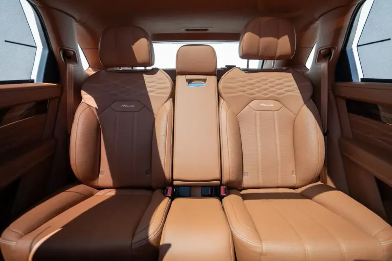 Bentley Bentayga din 2023 cu 29.022 km - oferta BEN224440 - foto 35
