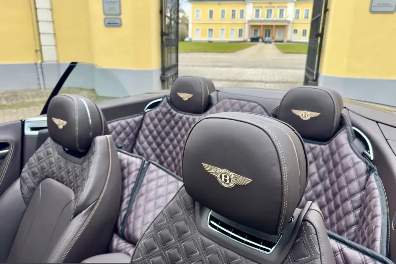 Bentley Continental GTC din 2023 cu 2.071 km - oferta BEN224444 - foto 12