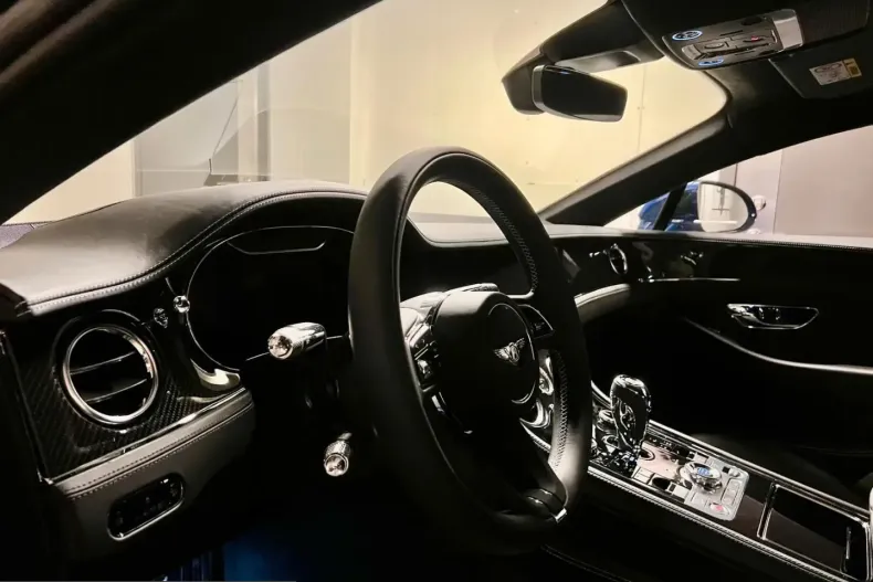 Bentley Continental GT din 2023 cu 2.600 km - oferta BEN224445 - foto 2