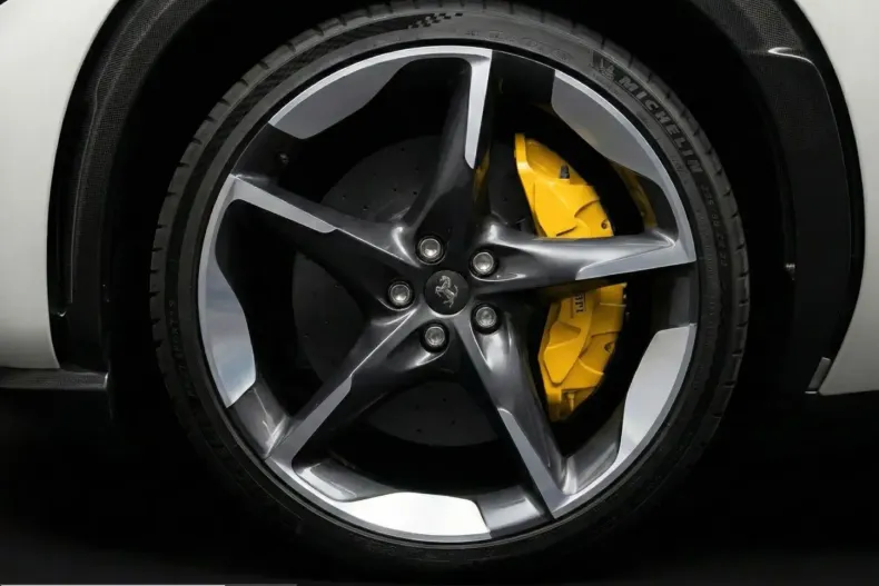 Ferrari Purosangue din 2023 cu 3.800 km - oferta FER224446 - foto 7