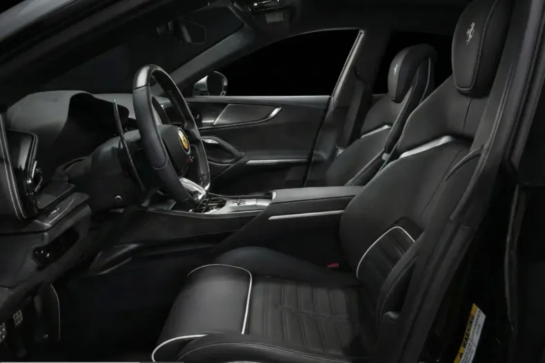Ferrari Purosangue din 2023 cu 3.800 km - oferta FER224446 - foto 12
