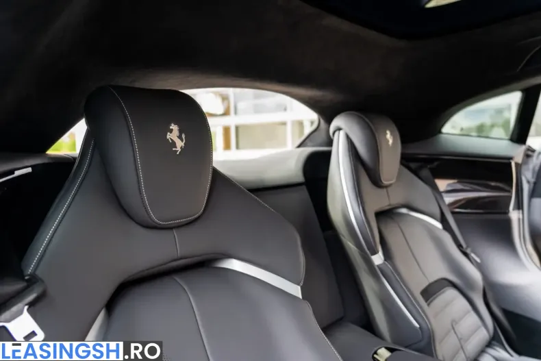 Ferrari Purosangue din 2025 cu 3.000 km - oferta FER224448 - foto 7