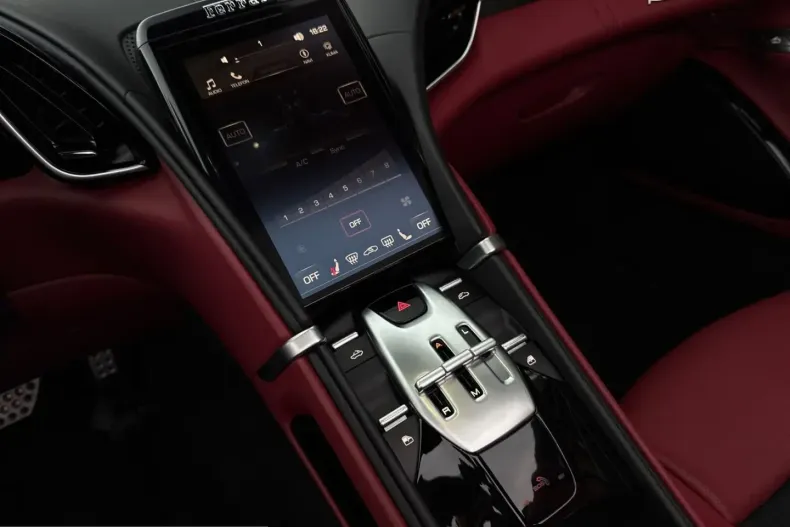 Ferrari Roma din 2024 cu 4.500 km - oferta FER224449 - foto 19