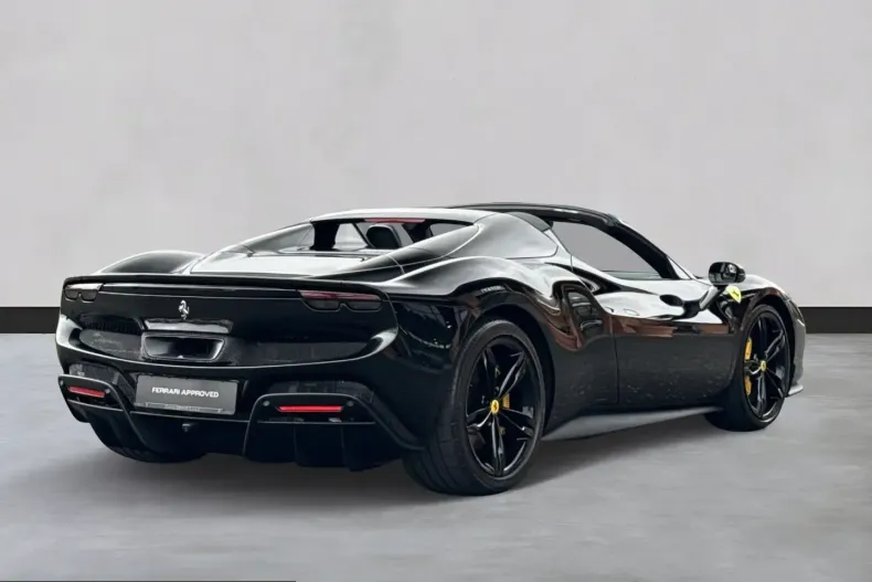 Ferrari 296 GTS din 2025 cu 1.900 km - oferta FER224450 - foto 7