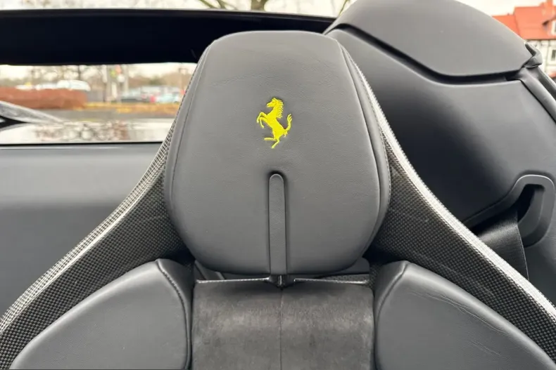 Ferrari 296 GTS din 2025 cu 1.900 km - oferta FER224450 - foto 18