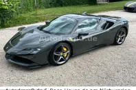 Ferrari SF90 din 2022 cu 2.500 km - oferta FER224452 - foto 3