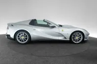 Ferrari 812 din 2022 cu 10.000 km - oferta FER224453 - foto 7
