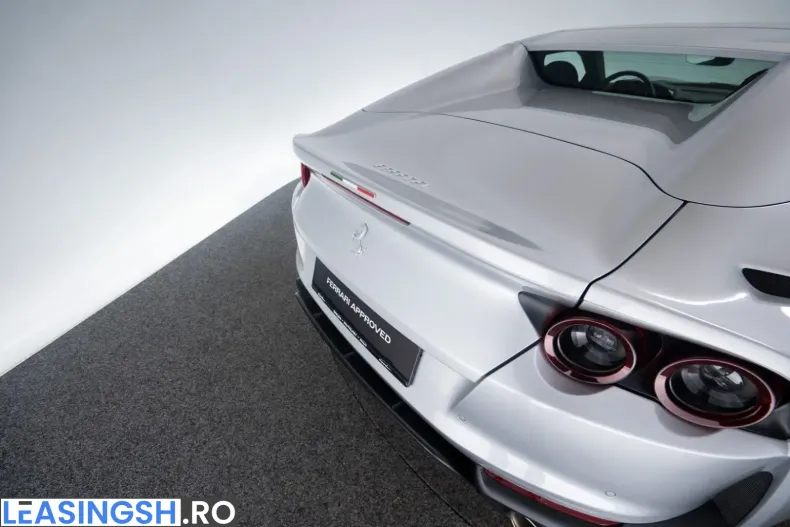 Ferrari 812 din 2022 cu 10.000 km - oferta FER224453 - foto 34